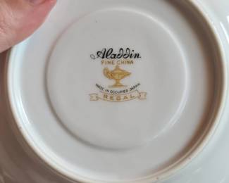 Aladdin Regal Fine China Dinnerware Set  Made in Occupied Japan fourth image
