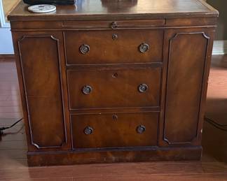 Vintage Wooden Sideboard or Dresser with Three Drawers and Two Cabinet Doors