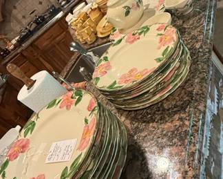 Franciscan Desert Rose Dinnerware Set