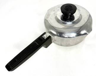 Magnalite GHC Sauce Pot with Lid - USA 