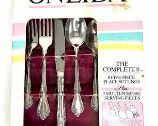 Vintage Complete Oneida Flatware Set - 8pc Place Setting - New In Box 