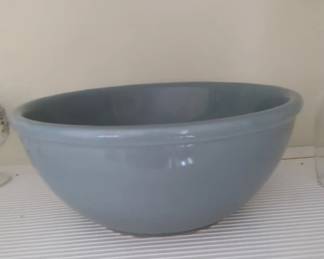 Gaetano Pottery Mixing Bowl