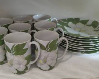 Palais Royal Fitz and Floyd Magnolia Mugs and Saucers Set