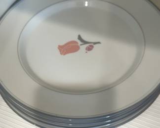 Dansk "La Tulipe" Pattern Dinner Plates