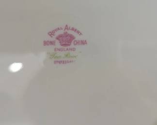 Royal Albert Tea Rose Bone China Cake Plate second image
