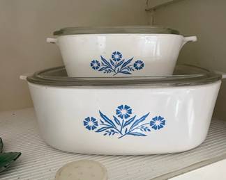 CorningWare Blue Cornflower Casserole Dishes with Glass Lids .Quart and .Quart