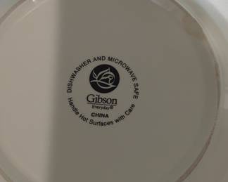 Gibson "Fruit" Pattern Ceramic Dinnerware Set