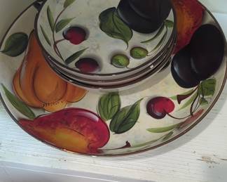 Gibson "Fruit" Pattern Ceramic Dinnerware Set