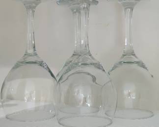 Clear Glass Wine Glasses