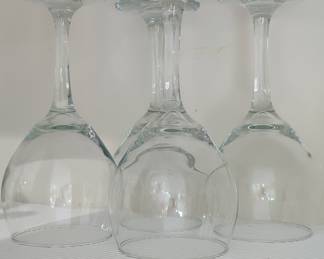 Clear Glass Wine Glasses