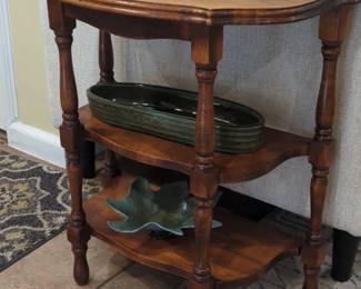 Vintage Ethan Allen Old Tavern Collection Pine Tier Plant Stand Etagere