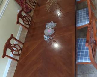 Mahogany Chippendale Style Dining Table and Chairs Set second image