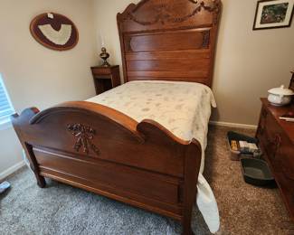 Antique bed