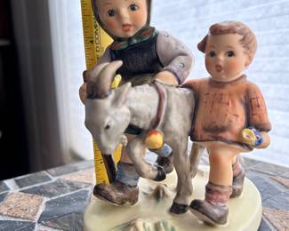 Hummel Homeward Bound