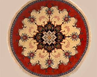 Handmade area rug with a timeless design