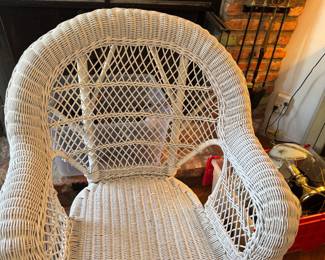 WICKER CHAIR
