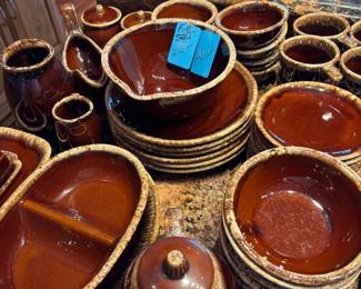 entire collection of Hull dish set