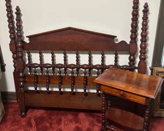 Beautiful Turned Wheeler Furniture Bedroom Suite