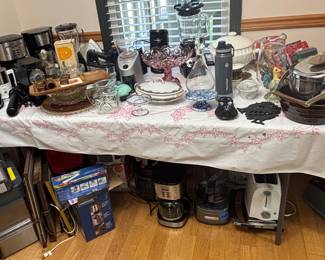 Loads of Small Kitchen Appliances