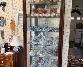 Display cabinet not for sale