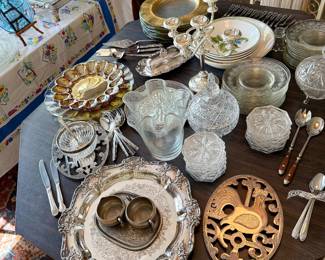 Silver and glass in the casual dining area