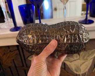 Silverplated peanut box
