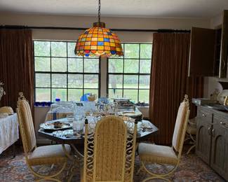 Informal dining area