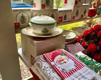 Spode dishes and glassware, vintage Christmas 