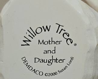 Willow Tree Mother and Daughter Figurine by Susan Lordi for Demdaco second image