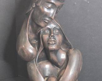 Universal Statuary Corp. Chicago Embrace Sculpture