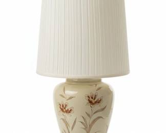 Vintage Chinoiserie Floral Ceramic Ginger Jar Table Lamp