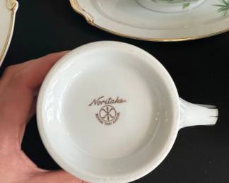 Noritake Green Bamboo Pattern Porcelain Dinnerware Set third image