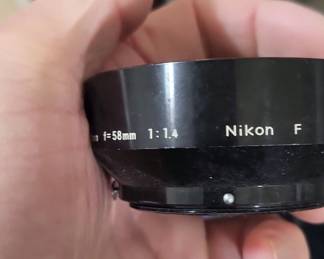 Nikon NikkorS Auto mm f or . Lens