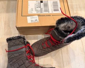 L.L.Bean Womens Insulated Waterproof Boots