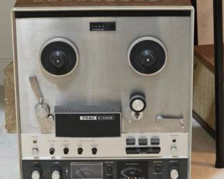 TEAC A ReeltoReel Tape Recorder