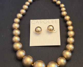 Carolee Gold Tone Graduated Bead Necklace and Earring Set