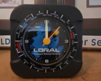 Loral Desktop World Time Clock
