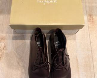 Easy Spirit Womens Leather Chukka Boots