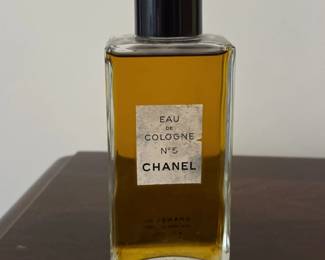 Chanel No. Eau de Cologne