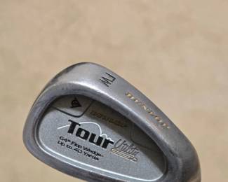 Dunlop Tour Utility degree Flop Wedge