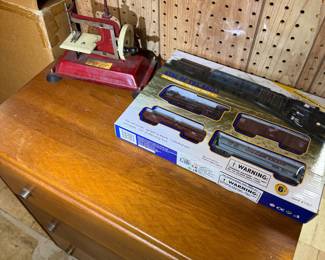 basment to the left main room