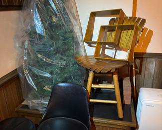 basement to the right then back right corner