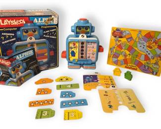 Vintage 1978 Playskool Alphie The Electronic Robot