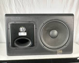 JBL LSR6312SP Linear Spatial Reference Powered Studio Subwoofer