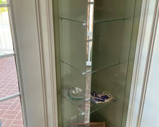 Glass cube display units (3)