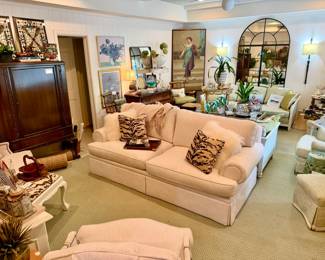 Beautiful white sofa, like new. Animal prints are back!