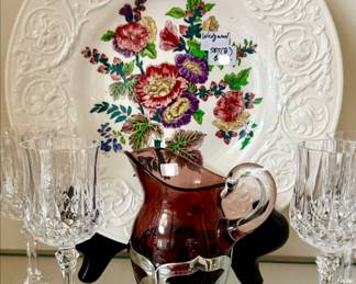 Wedgwood "Hollyhock"