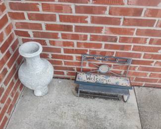 Concrete vase
