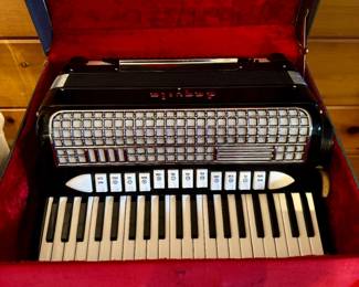 Vtg Aquila Accordion