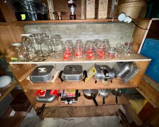 Vtg glass jars & Hot Pots